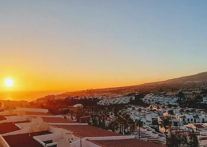 Ξενοδοχείο Island Village Heights Costa Adeje *